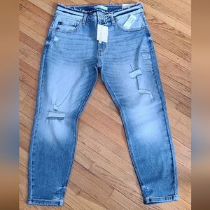 NWT KANCAN JEANS BY MAURICES,  31 X 26
